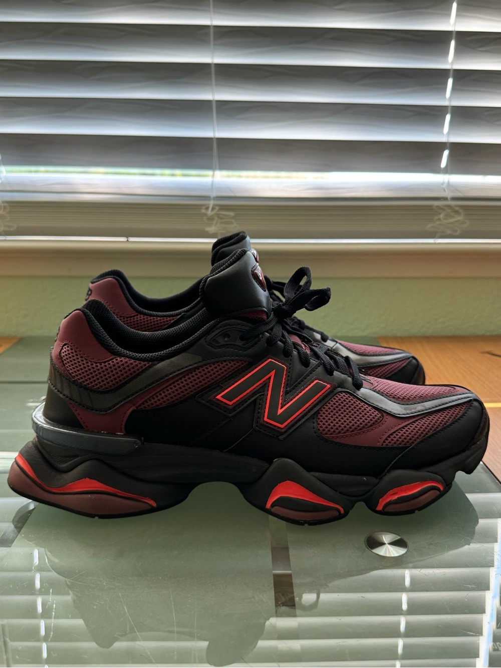 New Balance Men’s Black & Burgundy/Red Athletic Sneakers